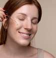 Trends de skincare podem não trazer os resultados que prometem  Foto: Freepik | Freepik / Portal EdiCase