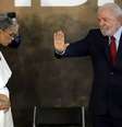 Marina Silva e Lula durante cerimônia em comemoração ao Dia Mundial do Meio Ambiente, no Palácio do Planalto, em Brasília  Foto: WILTON JUNIOR/ESTADÃO / Estadão