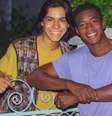 Sandrinho e Jefferson formavam um casal em "A Próxima Vítima"  Foto: Nelson Di Rago / TV GLOBO