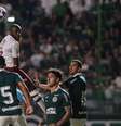 Goiás e Fluminense mediram forças neste domingo, na Serrinha  Foto: Marcelo Gonçalves / Fluminense / Jogada10