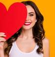 Os solteiros também podem aproveitar o Dia dos Namorados -  Foto: Shutterstock / Alto Astral