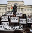 Poloneses protestam contra leis antiaborto no país  Foto: REUTERS/Kacper Pempel