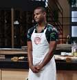 Diego foi eliminado no Masterchef ao entregar coxa-creme com frango cru  Foto: Melissa Haidar/Band