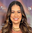 Simone Mendes deixa barriga à mostra em look transparente  Foto: Purepeople