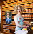 Político se veste de drag queen para sensibilizar crianças na Suécia  Foto: Reprodução