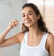 A água oxigenada só pode ser utilizada com recomendação profissional -  Foto: Shutterstock / Alto Astral