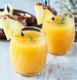 Suco da imunidade leva abacaxi, limão, cúrcuma e pimenta preta  Foto: iStock