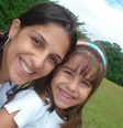 Ana Carolina Oliveira em foto com Isabella Nardoni  Foto: Reprodução