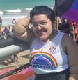 "Desde muito jovem, eu frequentava espaços LGBT, mas nunca via outras pessoas com deficiência nesses espaços", disse Priscila Siqueira  Foto: Reprodução: Instagram/prisciqueira