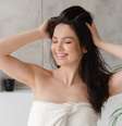 É possível evitar o ressecamento do cabelo no inverno  Foto: Inside Creative House | Shutterstock / Portal EdiCase