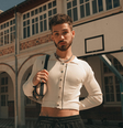 João Guilherme e Igor Rickli se posicionaram contra a publicação de Rafael Cardoso  Foto: Reprodução/Instagram
