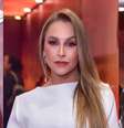 Carla Diaz, Giovanna Grigio e Anaju Dorigon combinaram look all white em pré-estreia do filme 'Perdida' em 4 de julho de 2023.  Foto: AGNews, Leo Franco / Purepeople