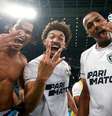 Jogadores do Botafogo comemoram vitória sobre o Grêmio em Porto Alegre  Foto: Vitor Silva/Botafogo