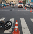 Mulher de 41 anos morreu em um acidente de moto em Vitória (ES)  Foto: Reprodução/TV Vitória