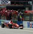 Schumacher e Ferrari fazem um trabalho espetacular e vencem o GP da França de 2004  Foto: Scuderia Ferrari 