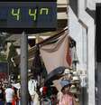 Termômetro em Granada, na Espanha. Dezenas de cidades na Europa estão sob alerta  Foto: DW / Deutsche Welle