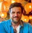 Rodrigo Lombardi surpreendeu os fãs ao surgir ao lado do filho em uma foto.  Foto: Reprodução, Instagram / Purepeople