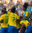Jogadoras da Seleção Feminina comemoram  Foto: Thaís Magalhães/CBF