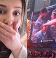 Amanda Meirelles teve imagem com Cara de Sapato exibida na Times Square  Foto: Reprodução/Instagram