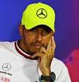 Hamilton falou que, mesmo com o esforço, o racismo ainda está presente na F1  Foto: Mercedes AMG F1 / Twitter