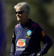 Pia Sundhage, treinadora da seleção feminina em treino  Foto: CBF/Divulgação