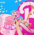 O balde de pipoca da rede de cinemas Cineflix é inspirado na piscina da Barbie  Foto: Imagem: reprodução do instagram @cineflixcinemas / Estadão