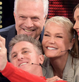 Xuxa, Sasha, Luciano Huck e Pedro Bial   Foto: @xauxameneghel/Instagram/Reprodução / Elas no Tapete Vermelho