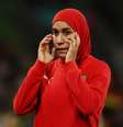 Nouhaila Benzina é a primeira jogadora a disputar uma Copa do Mundo com hijab  Foto: Asanka Brendon Ratnayake / Reuters