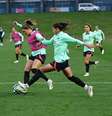 As portuguesas levam fé que vão conseguir o primeiro gol e os primeiros pontos na Copa feminina – Foto : Twitter @federação portuguesa  Foto: Jogada10