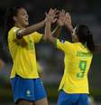 Dupla de Ataque Zaneratto e Debinha pode chegar a 100 gols na seleção  Foto: Thais Magalhães/CBF