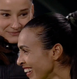 Marta 'hipnotiza' árbitra ao entrar em partida na Copa do Mundo  Foto: Reprodução/Fifa