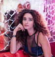 Letícia Laranja interpreta Flor em 'Terra e Paixão'  Foto: Globo/Ellen Soares