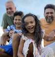 Luiz Fernando Guimarães e seu marido celebram três anos da adoção de Dante e Olivia  Foto: Reprodução/Instagram/@luizguimaraesoficial / Estadão