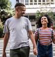 Em 2021, o número de adoções por casais formados por dois homens teve um aumento de 93% em relação a 2019  Foto: iStock/FG Trade