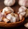 Simpatias com alho ajudam a afastar a inveja -  Foto: Shutterstock / Alto Astral