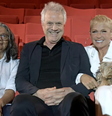 Marlene Mattos, Pedro Bial e Xuxa em reencontro para gravação da série  Foto: Reprodução/Globoplay