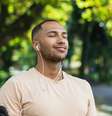 A saúde física e mental estão conectadas e demandam atenção especial  Foto: Liubomir / Adobe Stock