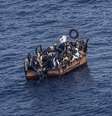 Migrantes no mar do Mediterrâneo   Foto: Getty Images