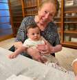 A atriz Aracy Balabanian em encontro com Luca, filho de Claudia Raia.  Foto: Instagram/@claudiaraia/Reprodução / Estadão