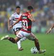 Luiz Araújo em ação pelo Flamengo   Foto: Gilvan de Souza/Flamengo / Esporte News Mundo