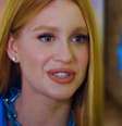 Marina Ruy Barbosa opta por look all blue para falar da estreia da novela 'Fuzuê' no Fantástico.  Foto: Reprodução, Tv Globo/Instagram/@marinaruybarbosa / Purepeople