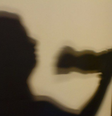 Projeto prevê pagamento por até seis meses para vítimas de violência  Foto: Arquivo Agência Brasil / Perfil Brasil