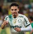 Raphael Veiga comemora o gol marcado na vitória do Palmeiras contra o Cuiabá –  Foto: Cesar Greco/Palmeiras/by Canon / Jogada10