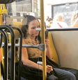 Larissa Manoela compartilhou a foto com a legenda "A vida como ela é"  Foto: Reprodução