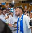 Neymar é recebido por milhares de torcedores do Al-Hilal na chegada ao aeroporto de Riad  Foto: Reprodução/Saudi Gazette
