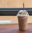 Três pessoas morrem após consumirem milk-shakes contaminados em restaurante  Foto: Freepik
