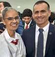 A ministra do Meio Ambiente, Marina Silva, ao lado de Sérgio Xavier, nomeado para o Fórum Brasileiro de Mudança do Clima.  Foto: Divulgação/governo federal / Estadão