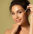 O ácido mandélico também combate e previne a acne -  Foto: Shutterstock / Alto Astral