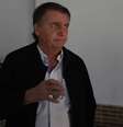 Jair Bolsonaro recebeu alta em São Paulo e deve ser homenageado nesta sexta-feira em Barretos, no interior do Estado  Foto: Rodrigo Silviano / Estadão / Estadão