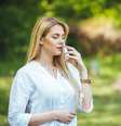 Hidratar o nariz ajuda a evitar sangramentos  Foto: Dragana Gordic | Shutterstock / Portal EdiCase